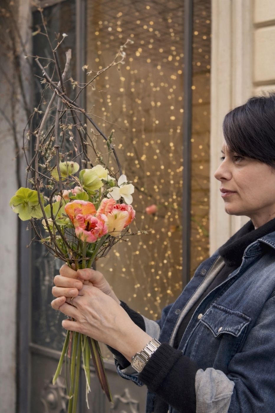 Composizione di un bouquet a mani libere
