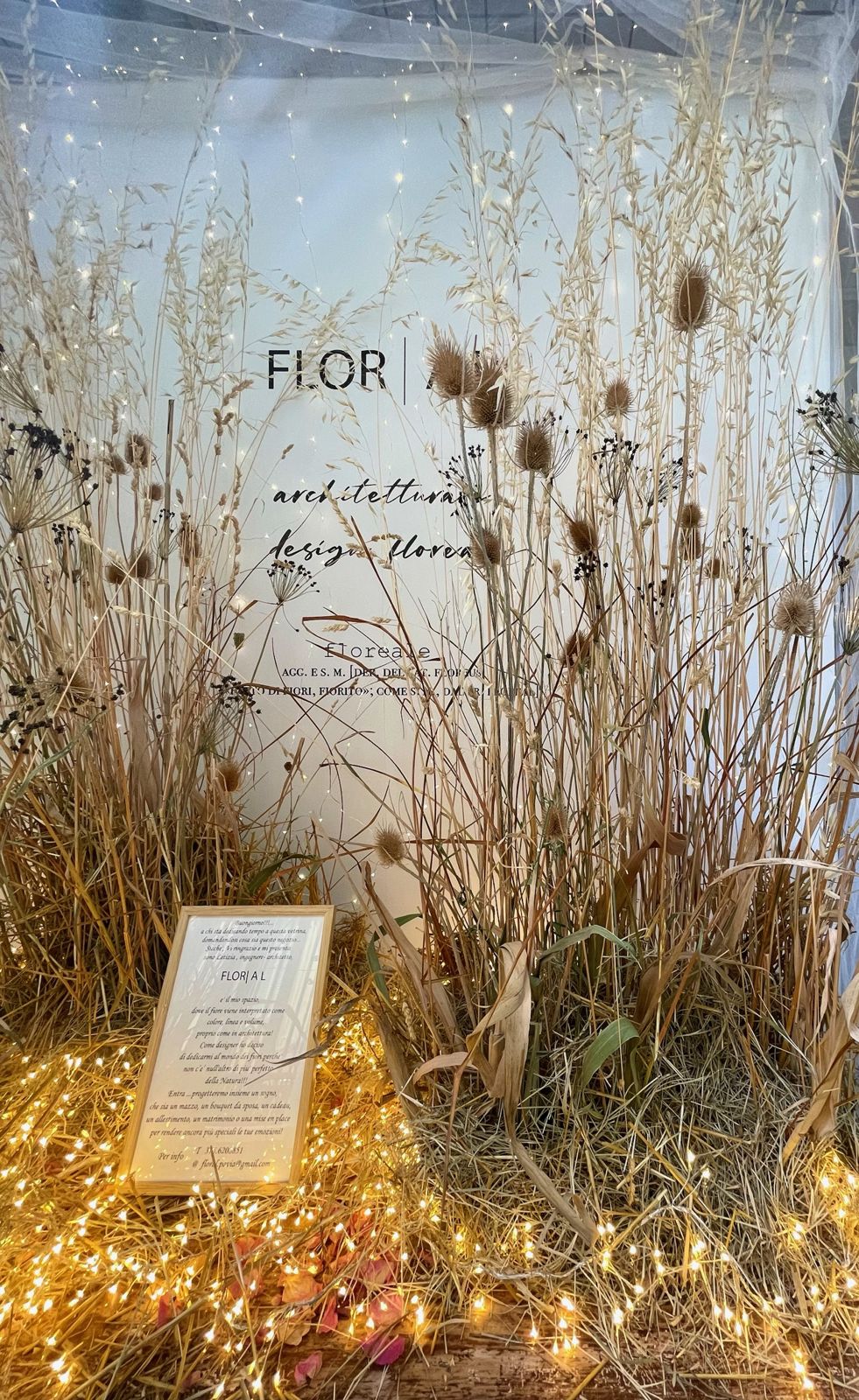 Vetrina con erbe dorate e cartoncino FLOR A L